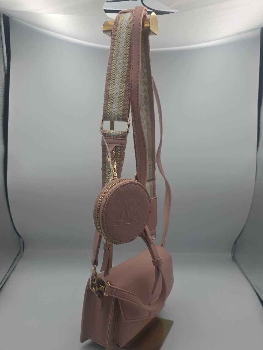 Anne Klein Blush Pink & Gold Small Crossbody Bag W/ Coin Pouch/2 Straps (NWOT)๐ - Picture 5 of 9